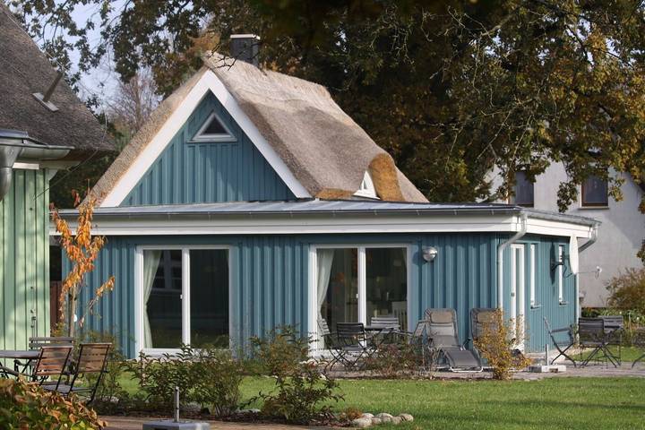 Ferienhaus für 4 Personen, mit Terrasse und Garten sowie Sauna in Wieck am Darß - 2