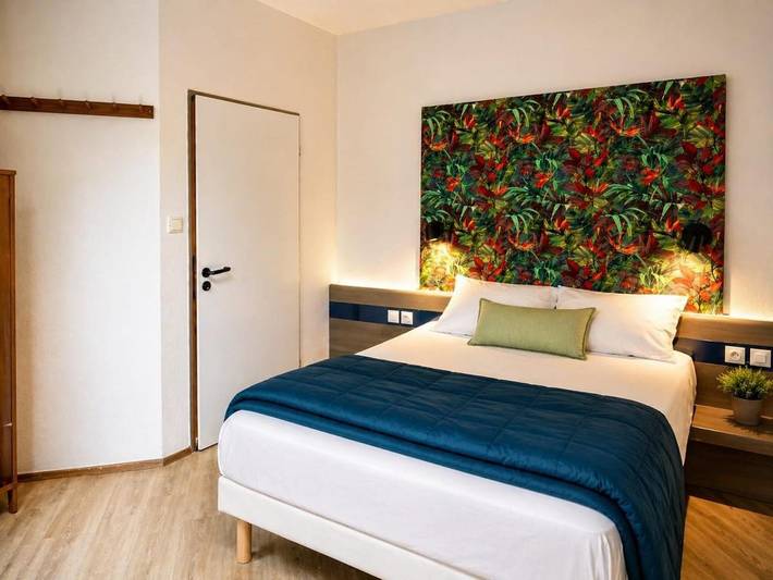 Hôtel pour 2 personnes, avec jardin ainsi que vue et terrasse à Mâcon - 4