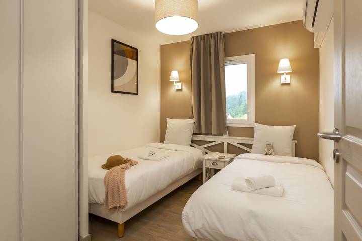 Location de vacances pour 8 personnes, avec piscine ainsi que sauna et balcon à Sarlat-la-Canéda - 4