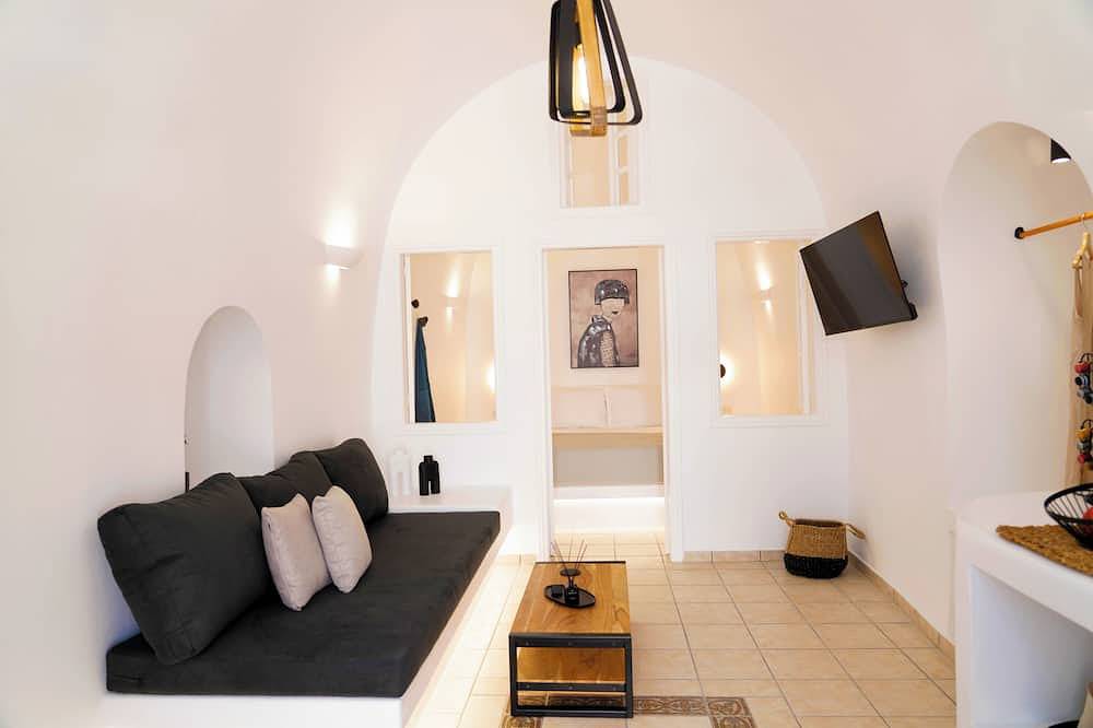 The Lava Villa | Exquisite villa in Fira, perfect for relaxation and unwinding in Firostefani, Thera