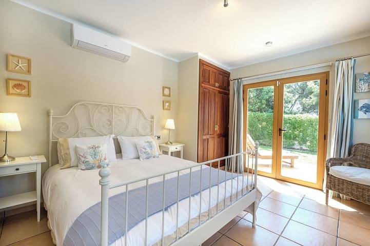 Ferienhaus für 8 Personen, mit Garten in Portals Nous - 2