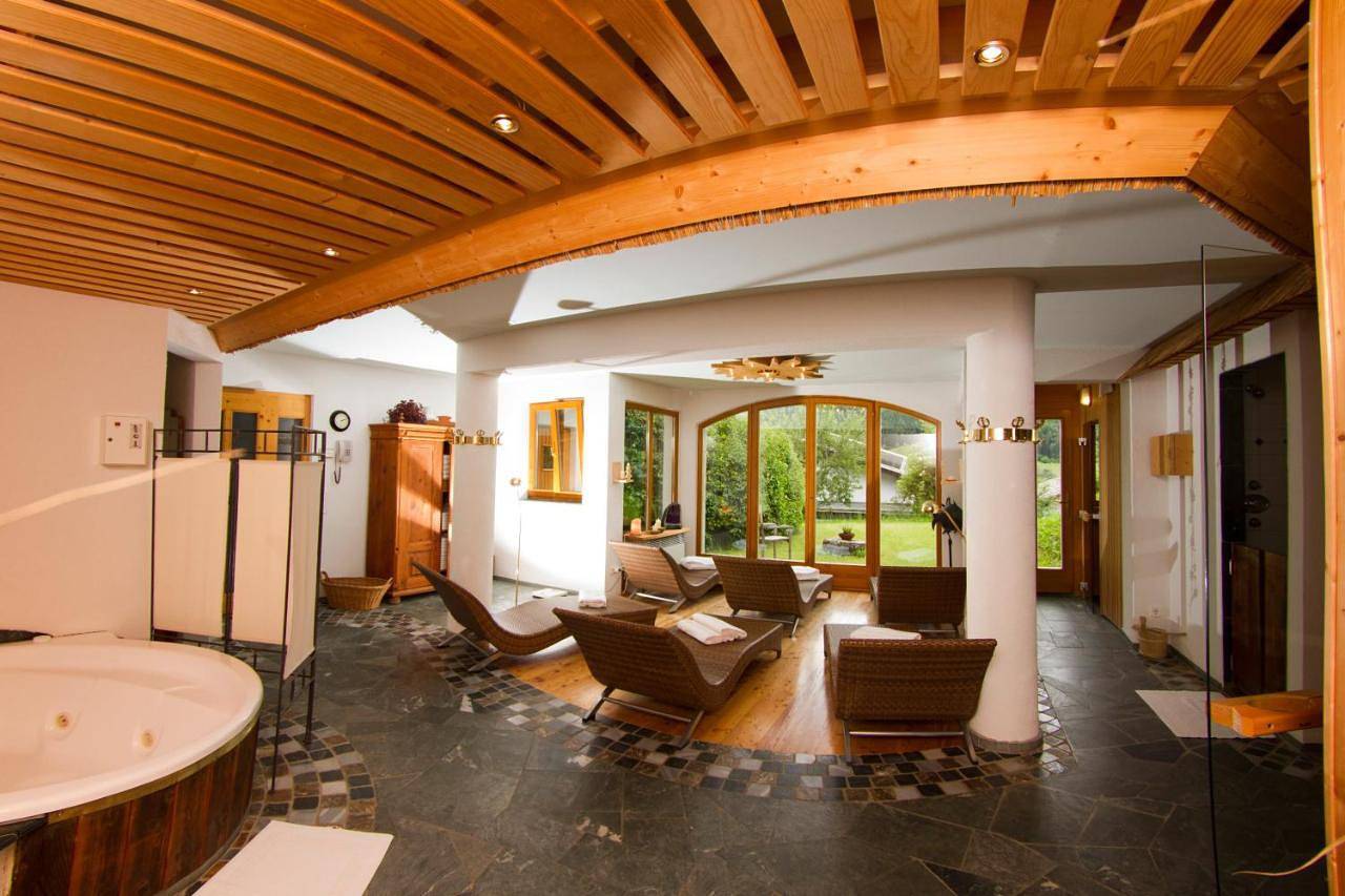 Geheel appartement, Ferienhof Obergasser und Bergblick in Gailtaler Alpen, Weissensee
