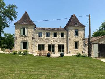 Chambre d’hôte pour 2 personnes, avec piscine ainsi que jacuzzi et jardin à Monestier