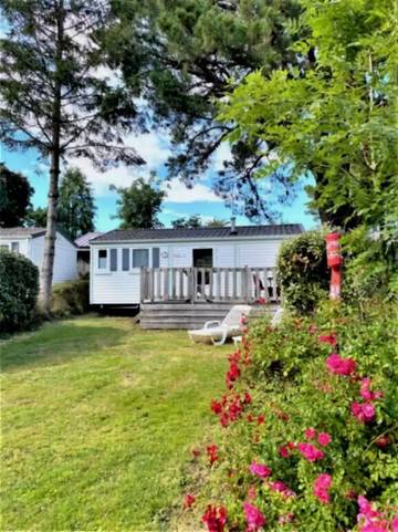 Camping pour 4 personnes, avec bassin pour enfant dans le Golfe du Morbihan