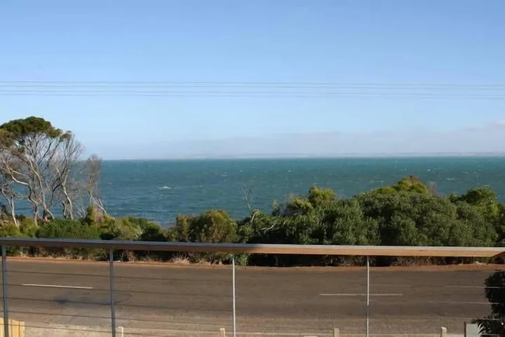 Holiday home for 9 people, with garden and balcony as well as hot tub - 1