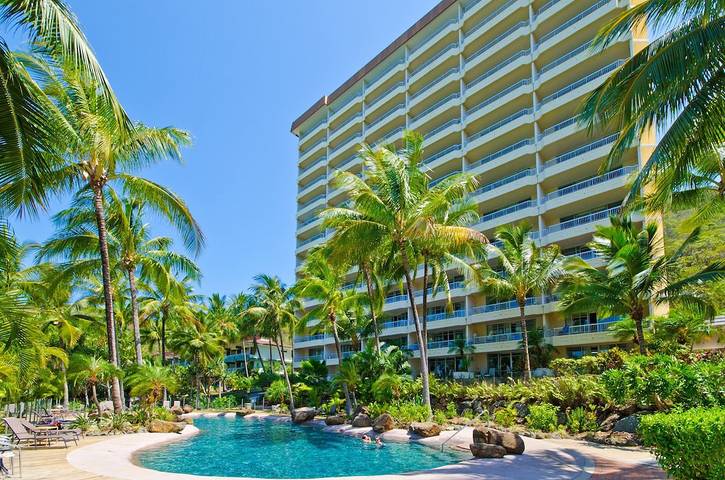 Holiday apartment for 5 people, with pool and balcony in Hamilton Island