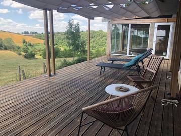 Maison de campagne pour 9 personnes, avec piscine ainsi que vue et jardin à Andouque
