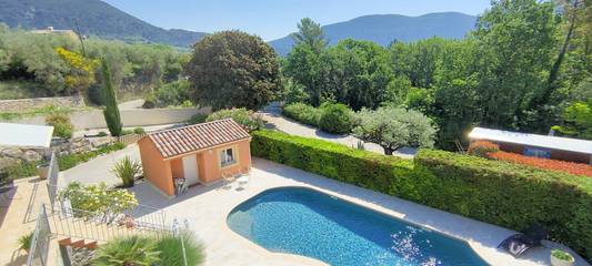 Cottage pour 2 personnes, avec jardin et piscine à Nyons