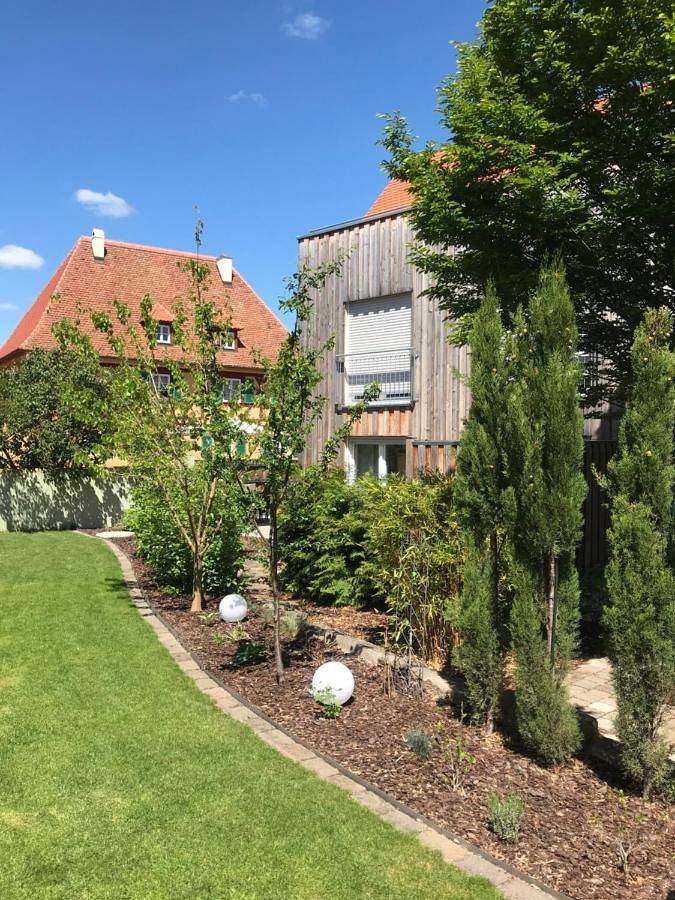 Ferienwohnung für 6 Personen, mit Terrasse und Garten sowie Sauna und Ausblick