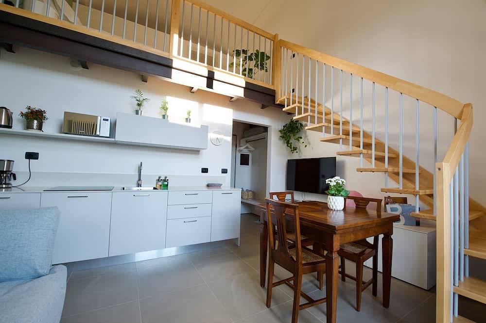 Ganze Wohnung, Loft Trevisan • Elegant loft with private garage in Bra, Cuneo Provinz
