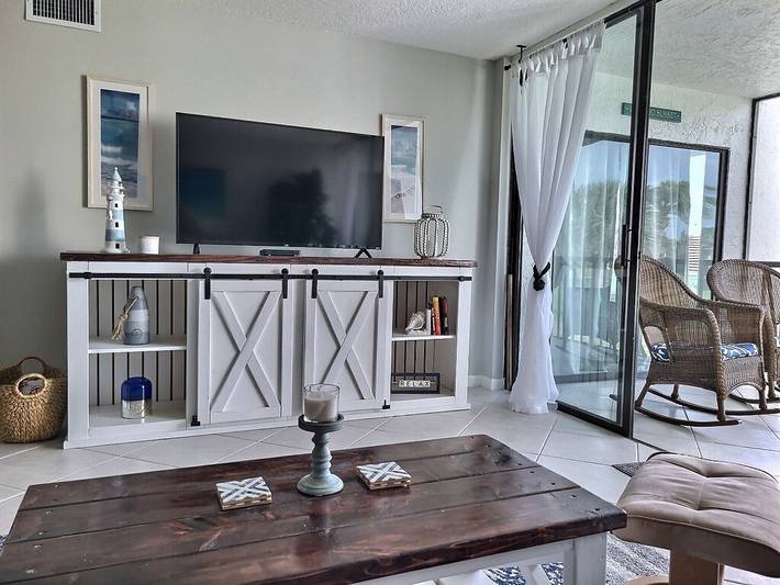 Vacation rental for 5 people, with balcony and hot tub as well as pool in Fort Pierce