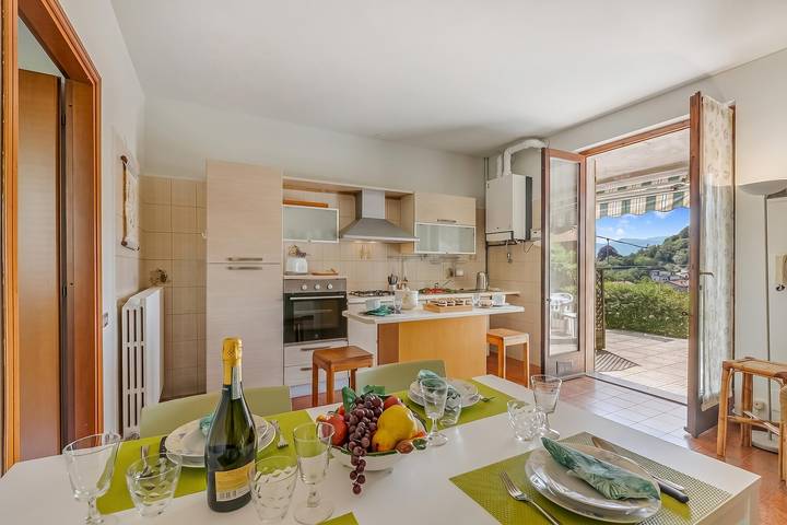 Location de vacances pour 4 personnes, avec vue sur le lac à Laveno-Mombello - 3