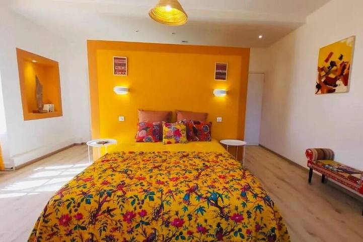 Chambre d’hôte pour 2 personnes à Commarin - 3