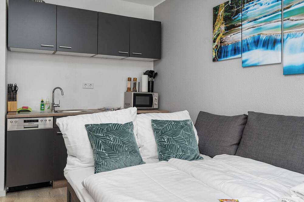 Apartamento entero, Smal but cosy apartment for 4 People /Families / Exhibition /Messe in Homberg/Ruhrort/Baerl, Duisburgo