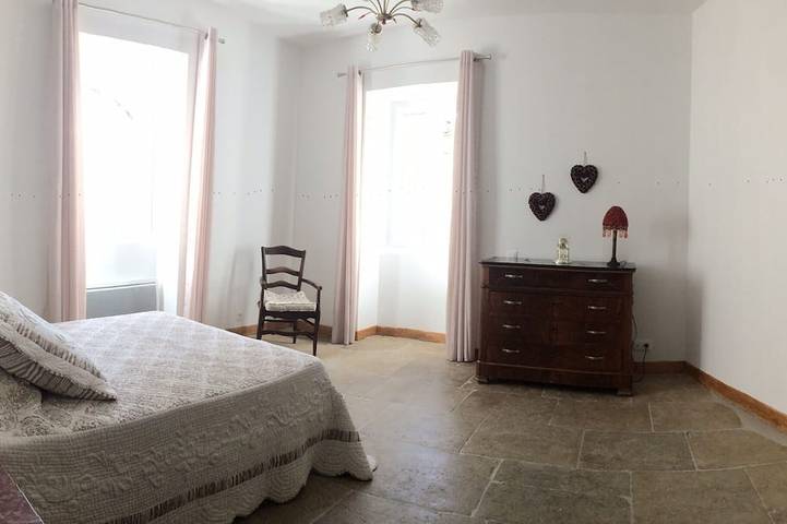 Location de vacances pour 4 personnes, avec jardin à Vauvert - 2