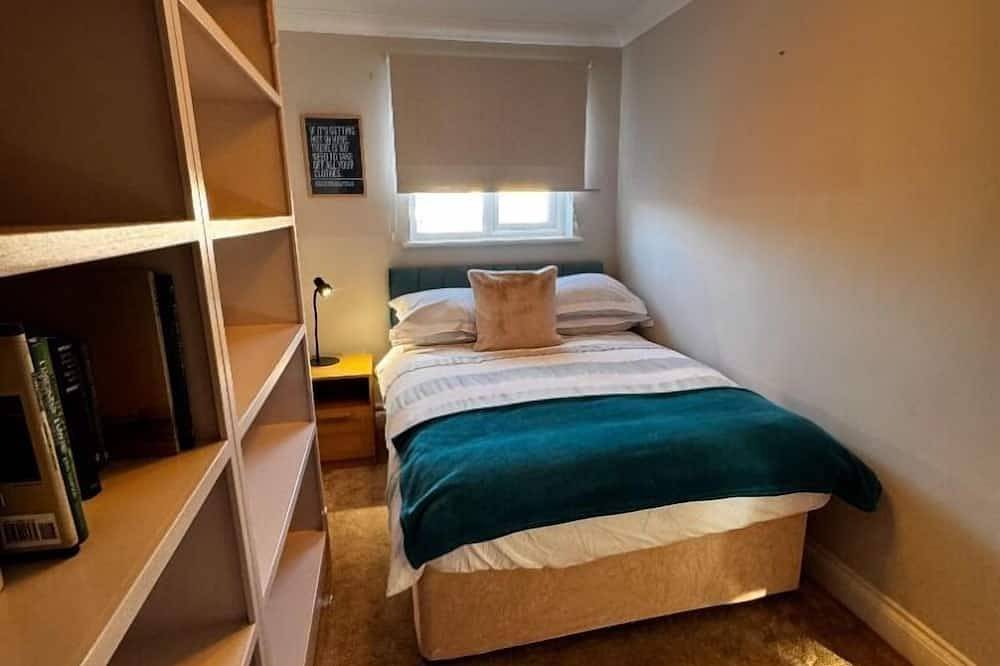 Entire apartment, Frinton Escapes - Ashlyns Apartment in Frinton on Sea, Frinton and Walton