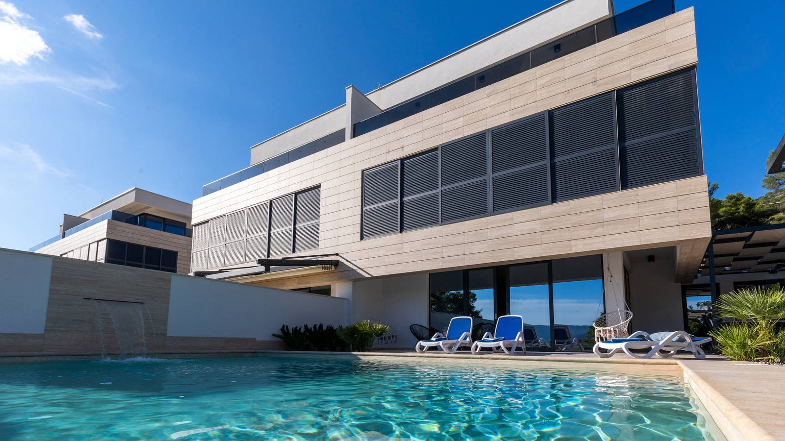Villa Mara in Komarna by Villas Guide in Komarna, Dubrovnik-Neretva