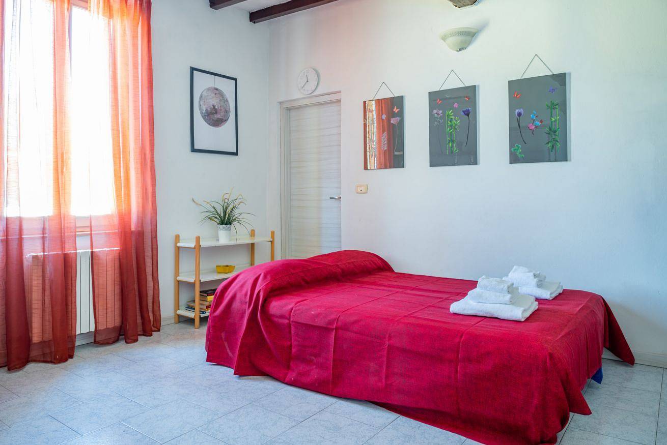 Apartamento entero, Parma Centro Torri Huge Apartment x6 in Parma, Provincia de Parma