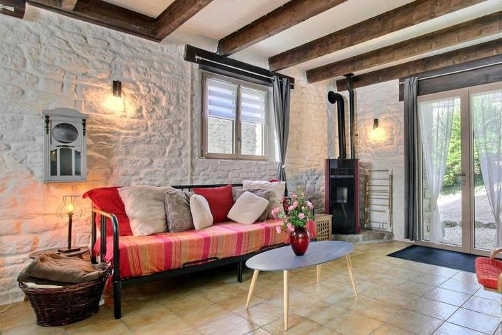 Location de vacances pour 5 personnes, avec Terrasse et Jardin à Malguénac