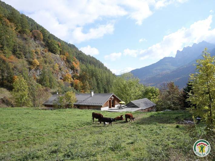 Gîtes de la Lame : L'Écurie in Réallon, Nationalpark Écrins