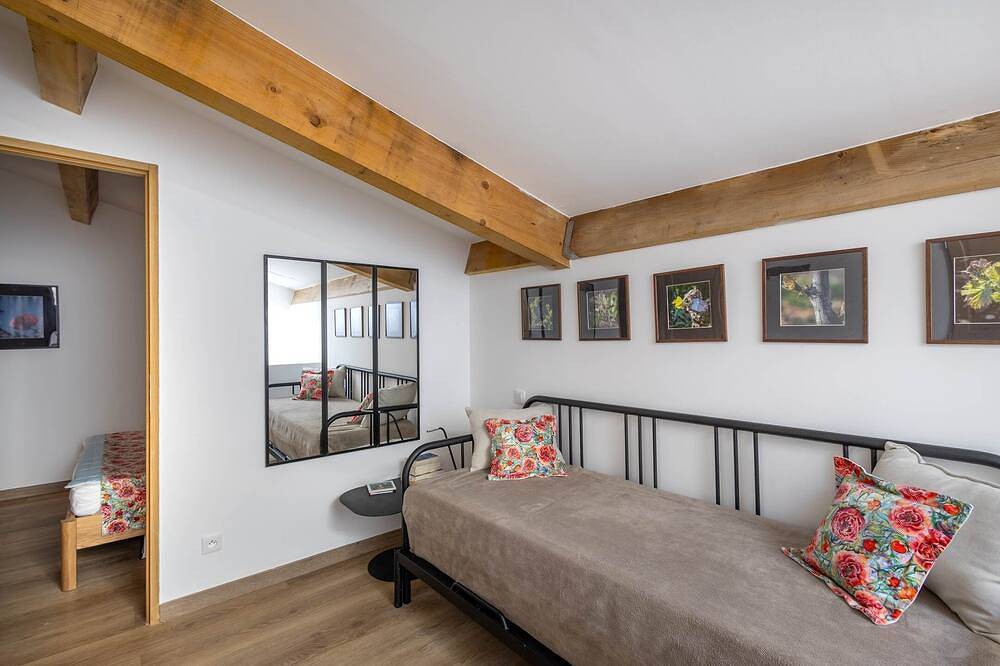 Ganze Wohnung, La grange du vigneron et du vendangeur 8 pers. in Cuers, Toulon Region