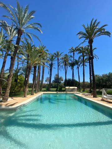Cottage pour 3 personnes, avec vue et terrasse ainsi que piscine et jardin à Elche