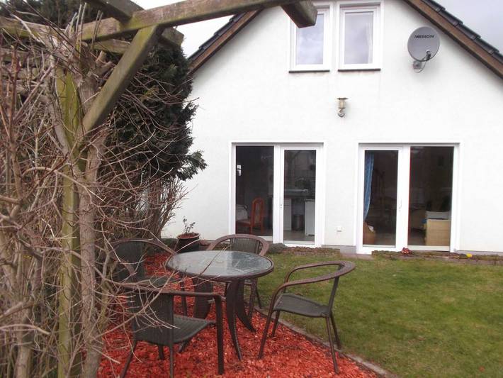 Ferienwohnung für 4 Personen, mit Terrasse und Garten in Niepars