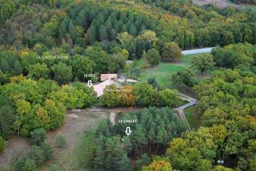 Gîte pour 10 personnes, avec terrasse à Lisle-sur-Tarn