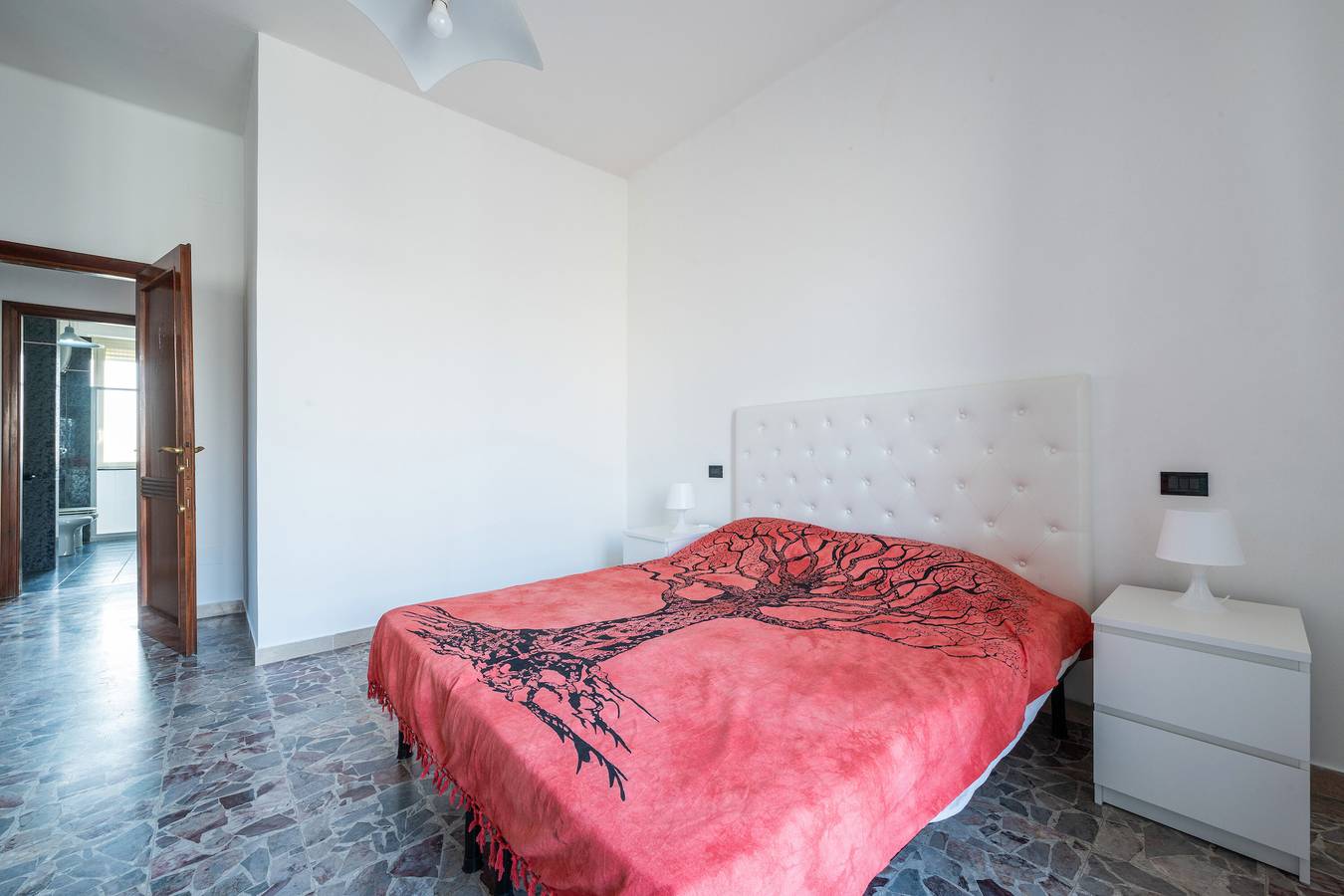 Appartamento intero, Appartamento 'Family Comfort Sole' con balcone, Wi-Fi e aria condizionata in Sant'Alenixedda, Cagliari