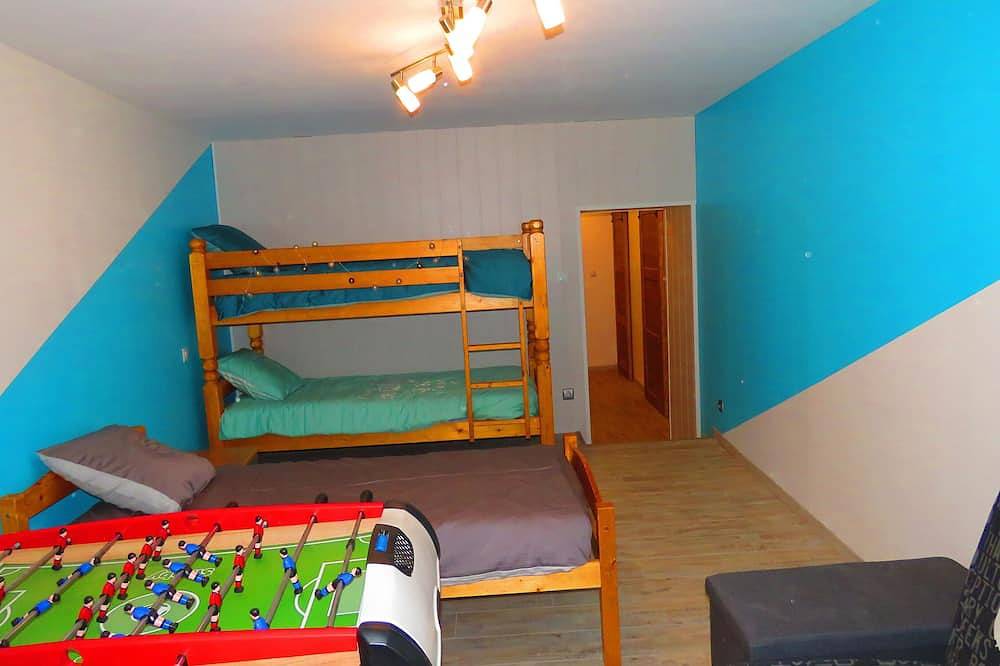 Appartement entier, Location vosge 6 à 9 personnes in Granges-Aumontzey, Parc naturel régional des Ballons des Vosges