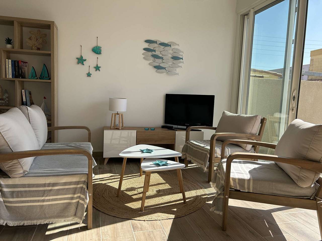 Appartement entier, Appartement T2 avec Cabine, Terrasse et Climatisation à Saint Pierre la Mer in Saint Pierre la Mer, Fleury