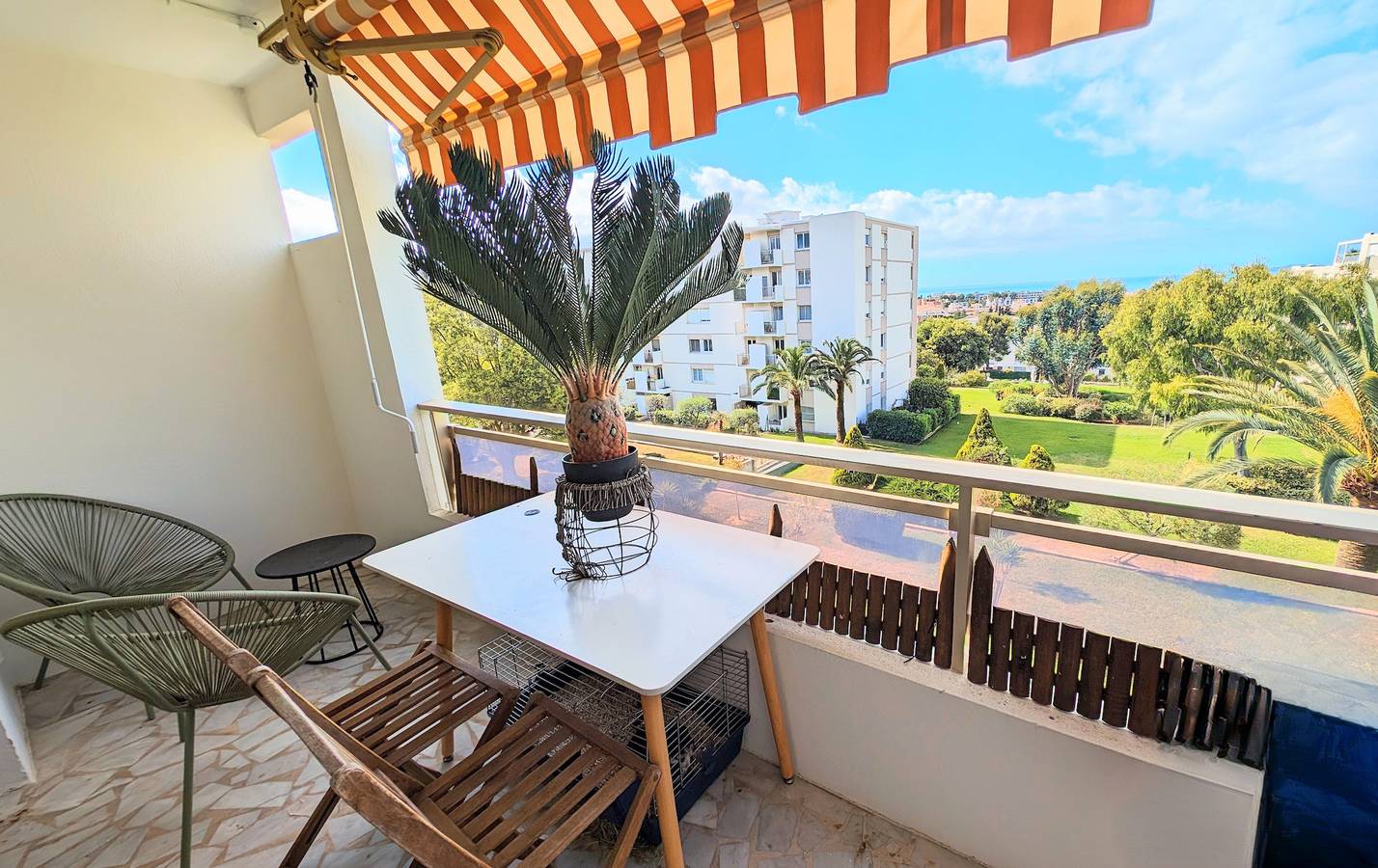 Estudio entero, Ref Val - Palmes d'Or Properties in Cagnes-sur-Mer, Region de Cannes