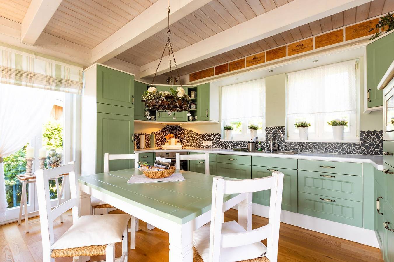 Heimathafen 111 in Emden, Nordseeküste