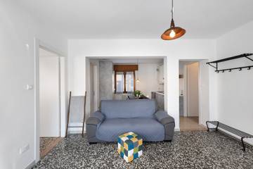 Holiday Rental for 4 People in Bardolino, Garda Mountains, Photo 2