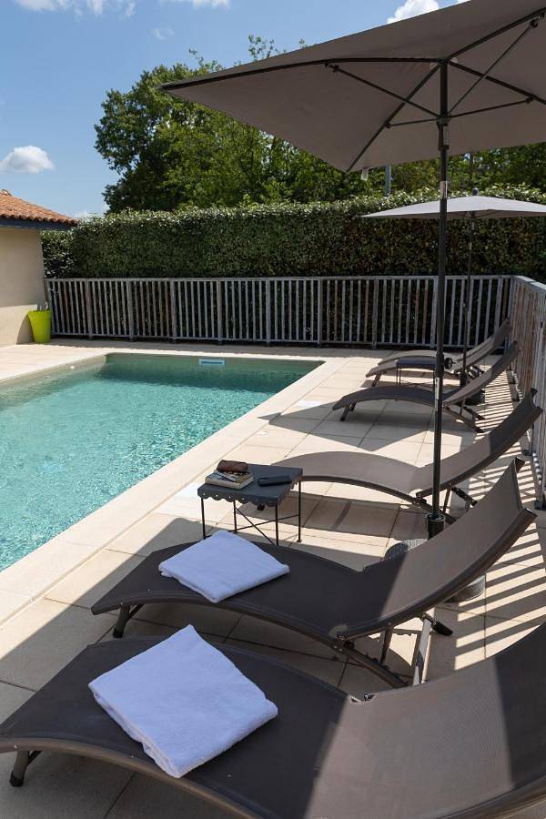 Hôtel pour 2 personnes, avec jardin ainsi que sauna et piscine
