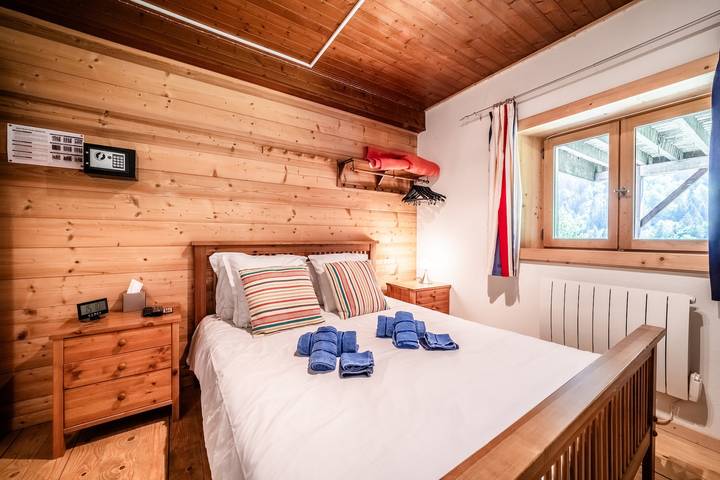 Room for 2 people, with garden and hot tub, child-friendly - 1