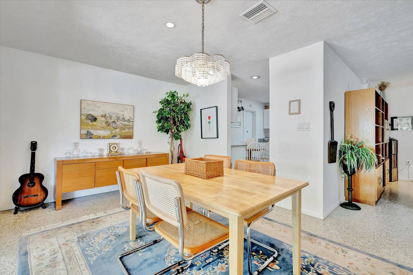 Coastal Home w  Hot Tub  Firepit and Music Lounge in Siesta Key Beach, Siesta Key