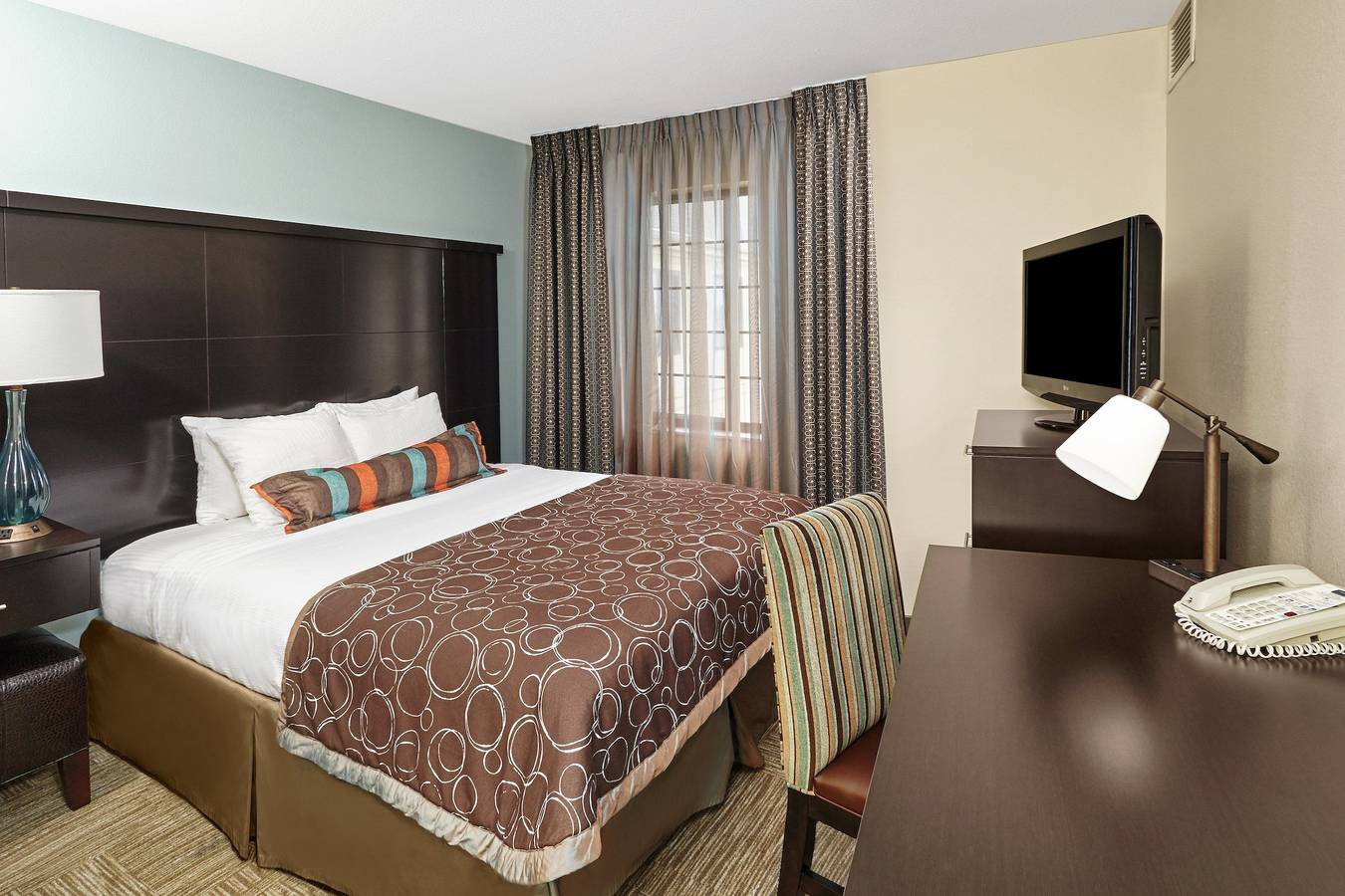 Apartamento entero, Staybridge Chicago Glenview in Glenview, Condado de Cook