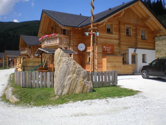 Ferienhaus für 16 Personen, mit Sauna und Terrasse sowie Garten - 1