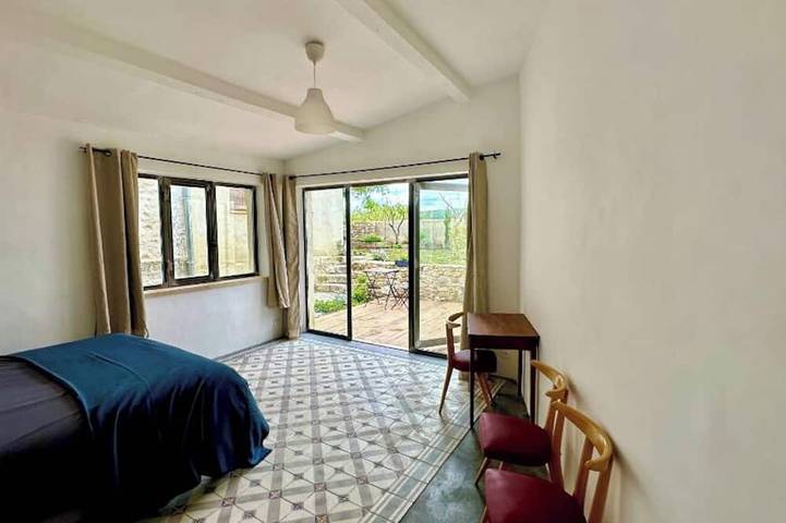 Location de vacances pour 8 personnes, avec balcon et jardin à Montaren-et-Saint-Médiers - 2