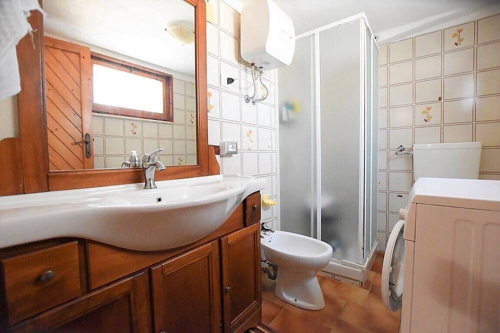 Ganze Wohnung, Dreizimmerwohnung auf 80 m. vom Strand in Platamona, Sorso