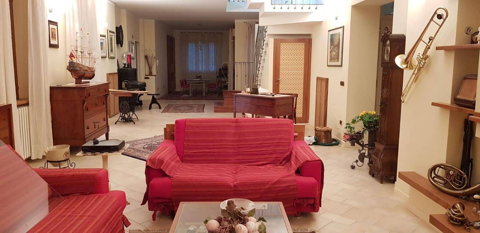 Apartamento entero, "Sul corso" Atessa: Elegante apartamento dúplex para 9 personas in Atessa, Provincia de Chieti