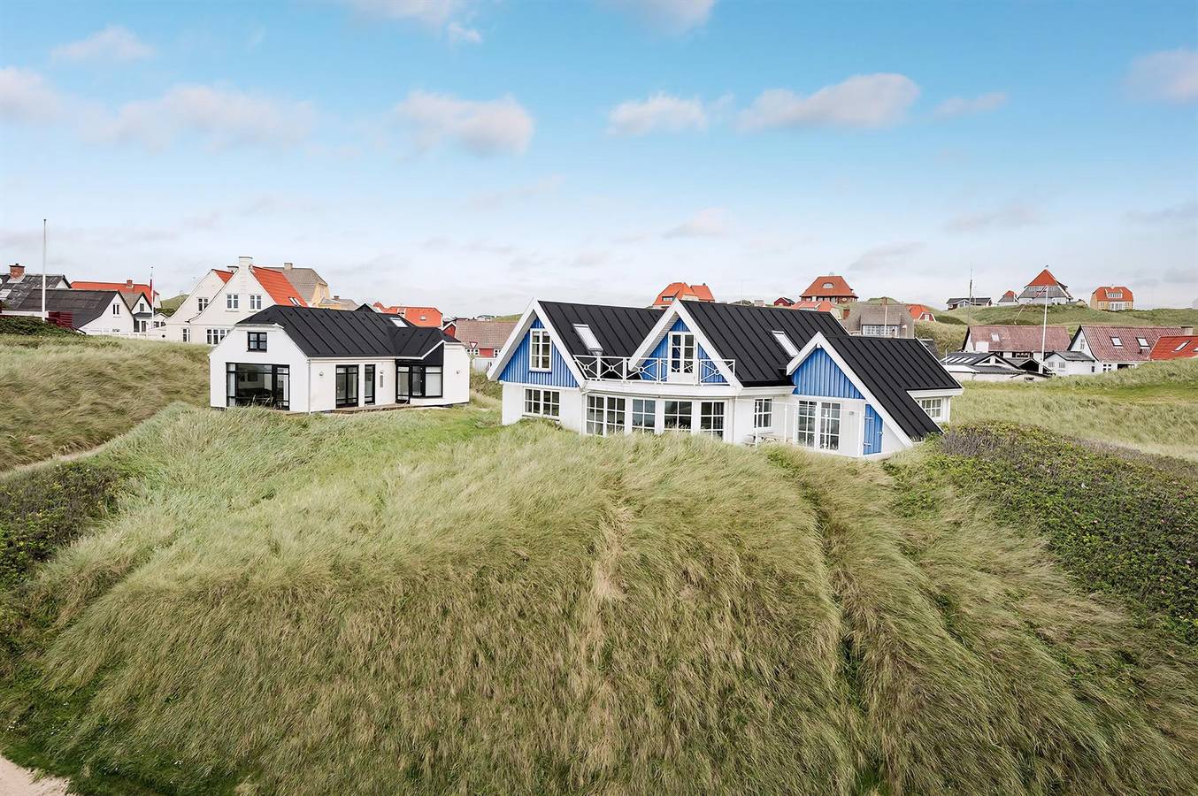 Awesome home in Hjørrng w/ Wifi and 4 Bedrooms in Lønstrup, Hjørring region