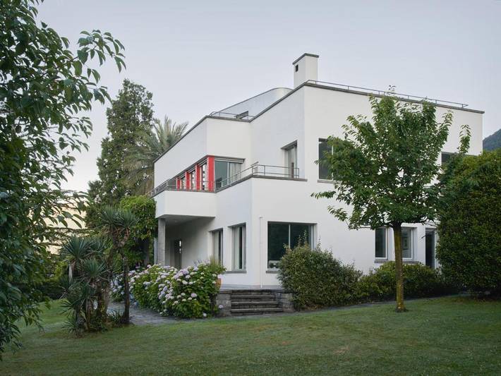 Ferienhaus für 7 Personen, mit Balkon und Terrasse sowie Garten und Pool