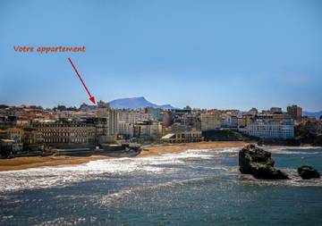 Gîte pour 2 personnes, avec piscine et bassin pour enfant ainsi que vue et terrasse, animaux acceptés dans Office De Tourisme De Biarritz