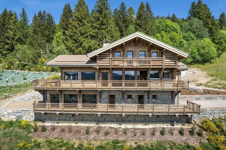 Chalet voor 12 personen, met balkon en sauna in Gérardmer