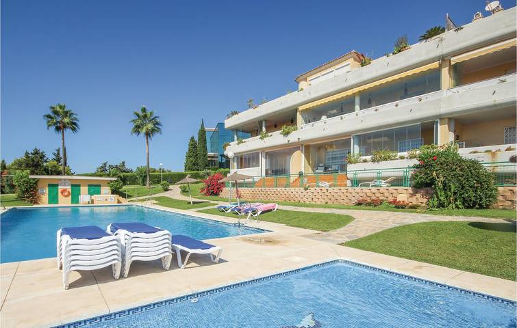 Ferienwohnung für 4 Personen, mit Terrasse und Pool in Marbella