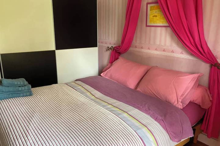 Location de vacances pour 6 personnes, avec balcon ainsi que piscine et jardin à Baurech - 3