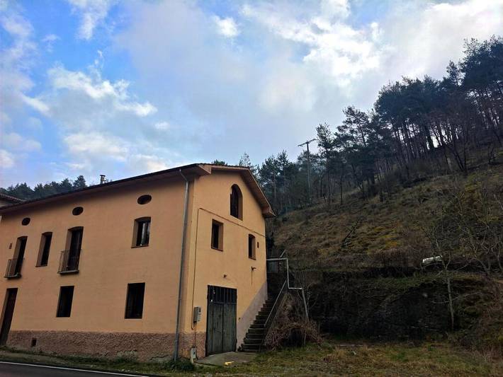 Casa de vacaciones para 10 personas, con piscina además de vistas y jardín - 1