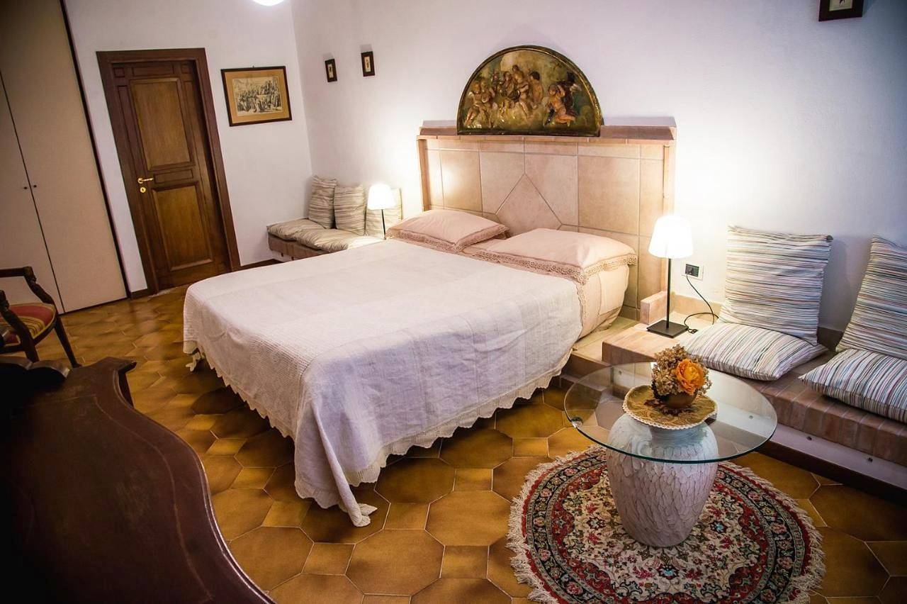 Bed and Breakfast El Dueño in Palinuro, Centola